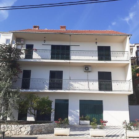 Apartmani Ami Подстрана Экстерьер фото